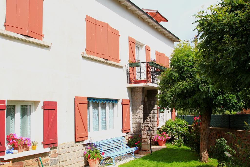 La Maison Des Chats Saint-Mary-le-Plain Eksteriør bilde