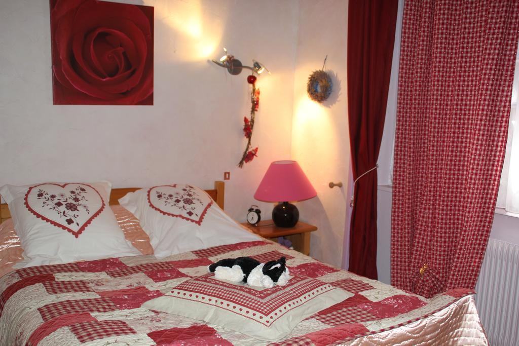 La Maison Des Chats Saint-Mary-le-Plain Eksteriør bilde